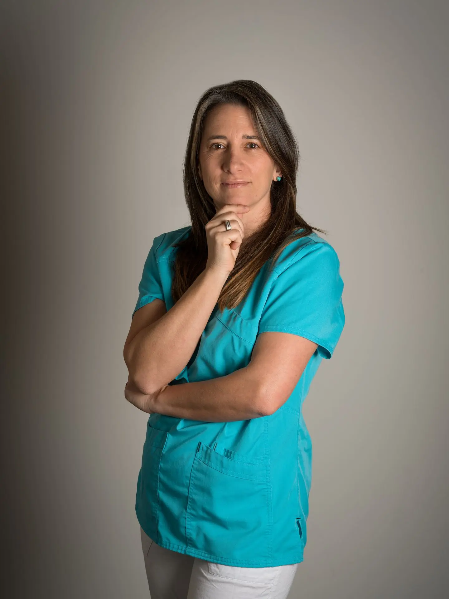 Odontoiatria Personalizzata a Bologna con la Dott.ssa Alexandra Mustakis Dott.ssa Alexandra Mustakis | Odontoiatra a Bologna | Trattamenti Personalizzati e Esperienza Professionale.